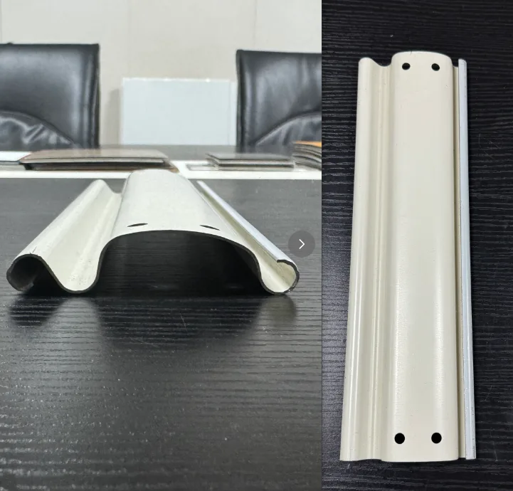 PPS 75 prepainted steel curtain slat, profile and face view